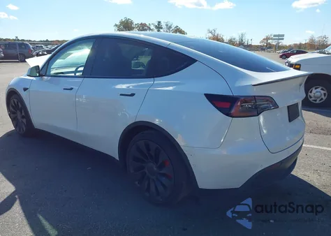 2022 Tesla Model Y Performance Dual Motor All-Wheel Drive from USA, damaged, VIN 7SAYGDEF9NF382723
